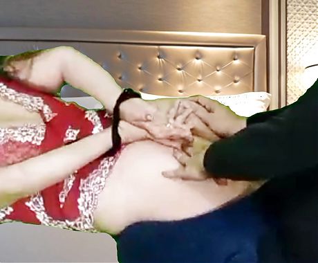 Desi Stepsister Catches Stepson Masturbating On Her Bra Panty Than Helping Him To Cum With Clear Hindi Cuckold Fucking 